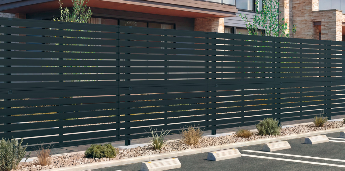 �p�u���b�N�X�N���[�� �^�t�F���A